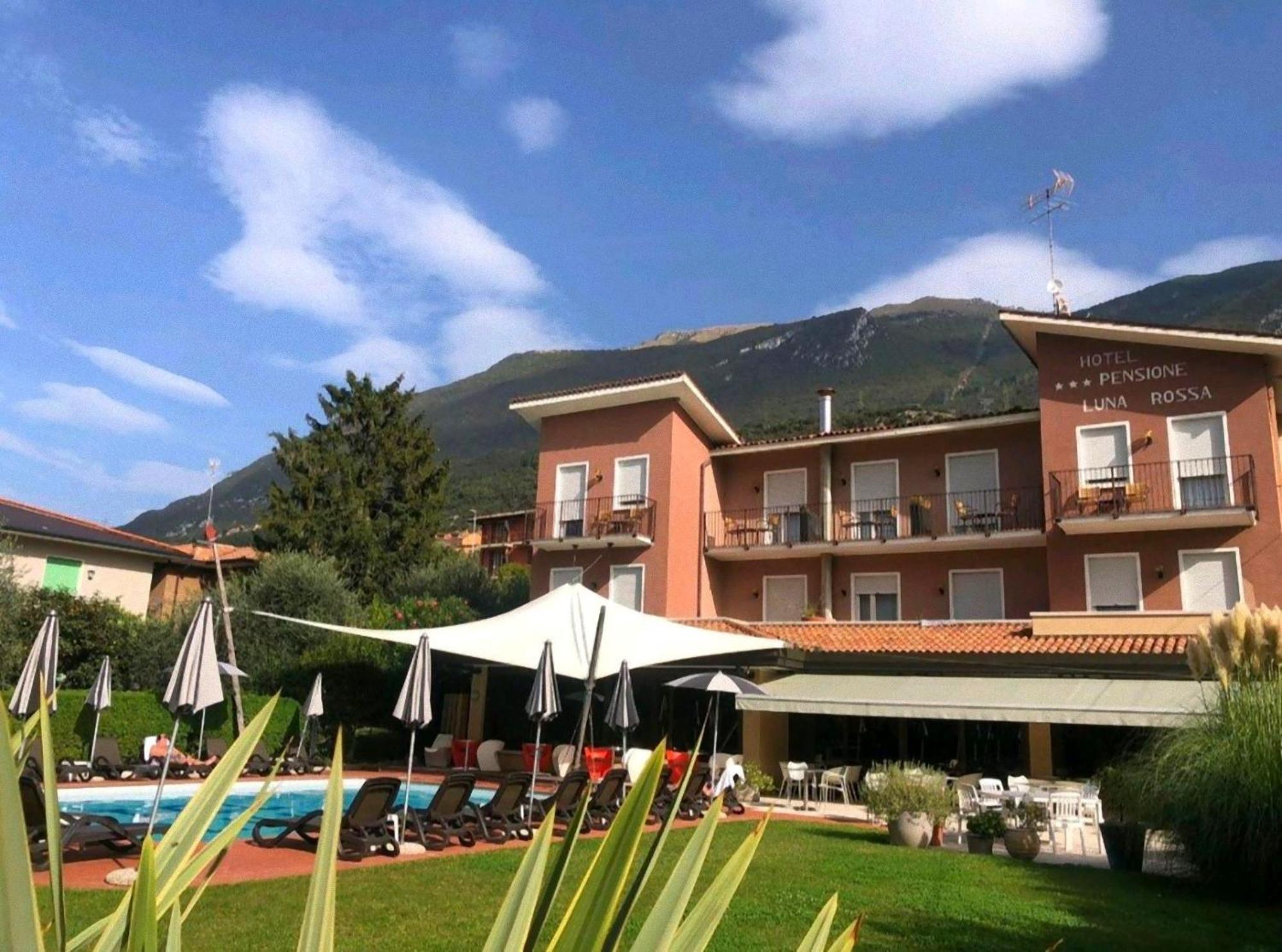 Hotel Luna Rossa (Adults Only) مالتشيزينيه المظهر الخارجي الصورة