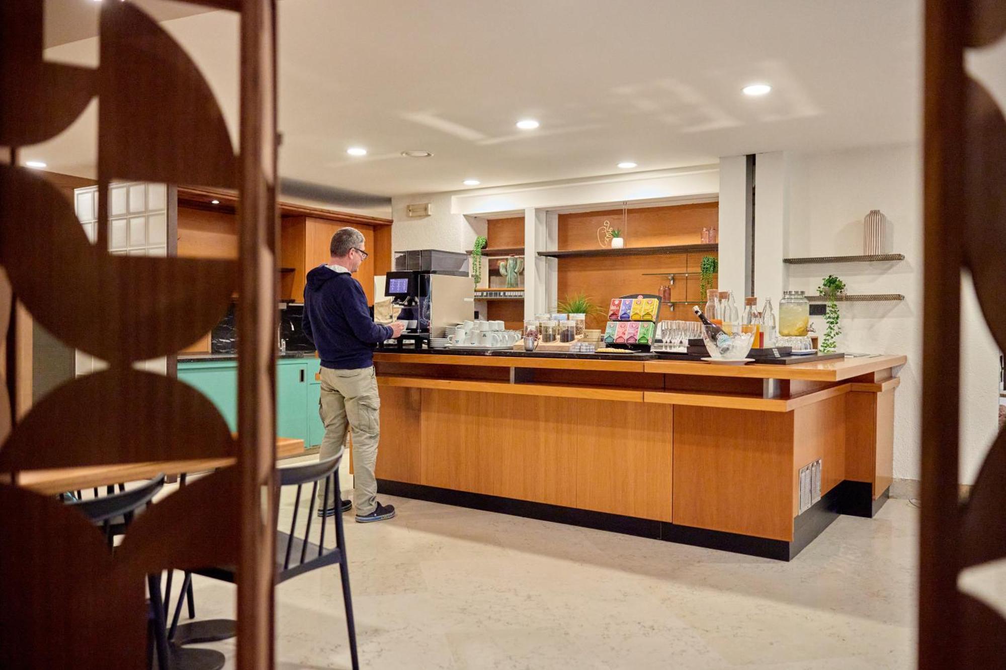 Hotel Luna Rossa (Adults Only) مالتشيزينيه المظهر الخارجي الصورة