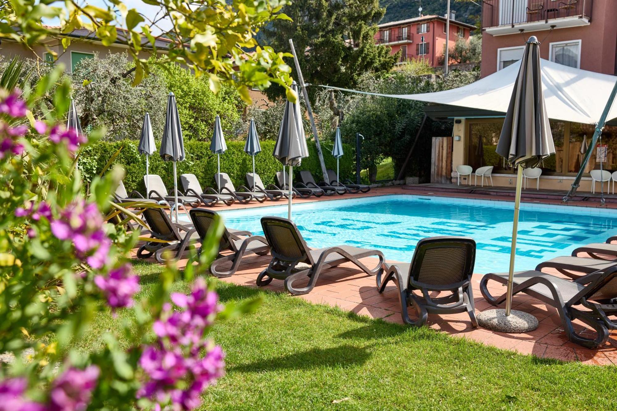 Hotel Luna Rossa (Adults Only) مالتشيزينيه المظهر الخارجي الصورة