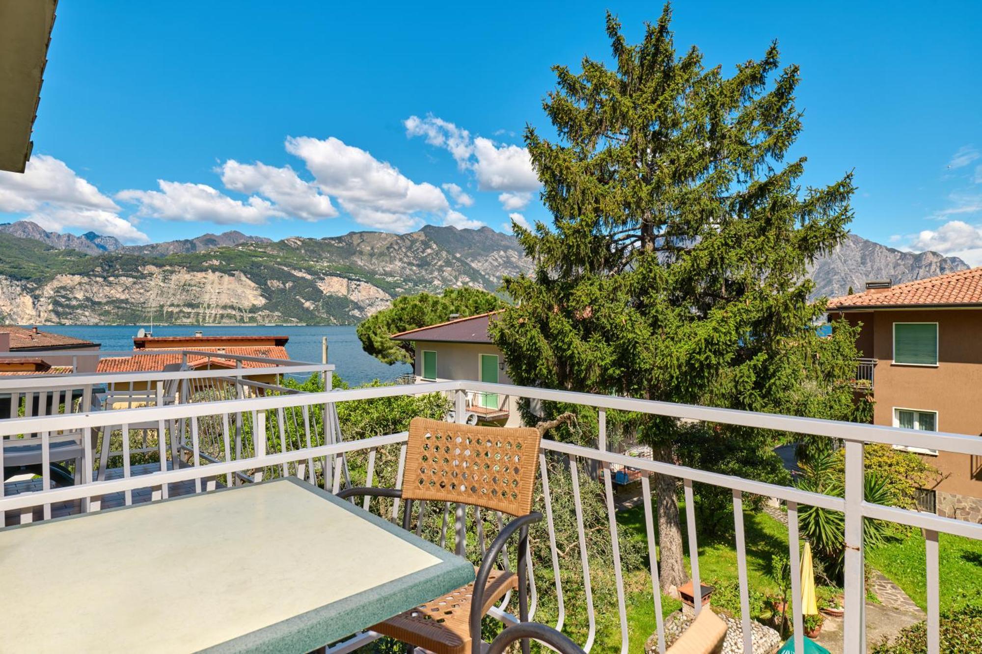 Hotel Luna Rossa (Adults Only) مالتشيزينيه المظهر الخارجي الصورة